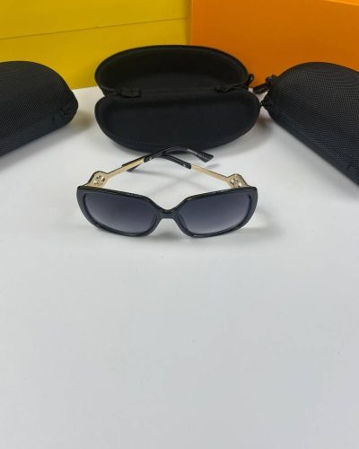 Louis Vuitton Black Eyewear
