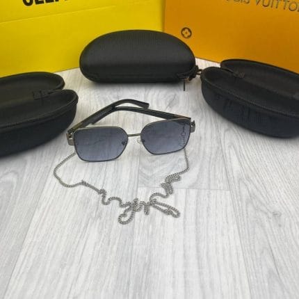 Marc Jacobs Black sunglasses