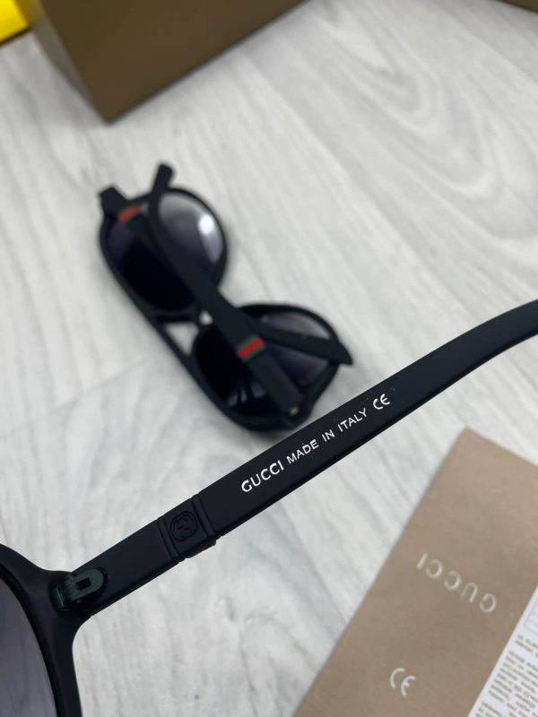 Gucci Black Aviator Glasess Men Comes With Box and Full Packaging Gucci Black Aviator Glasess Men Comes With Box and Full Packaging