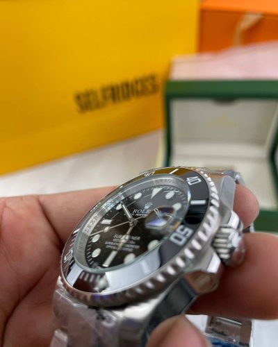 Rolex Submariner Black Dial Watch Comes with Boxes Rolex Submariner Black Dial Watch Comes with Boxes