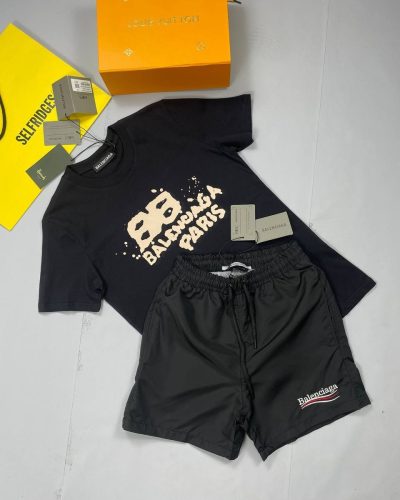 Balenciaga Black T-shirts and Short