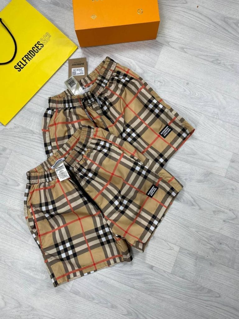 Burberry London England check Shorts