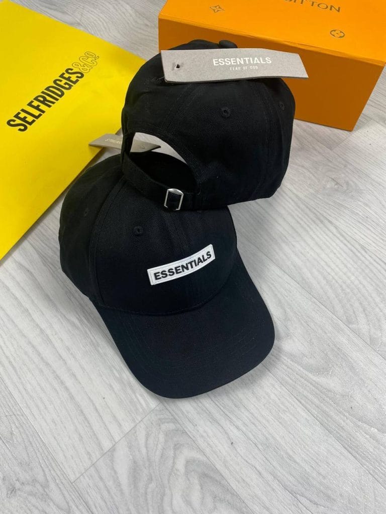Essential Black Cap