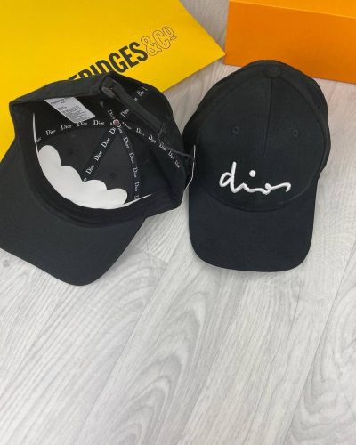 Dior Cap in white color