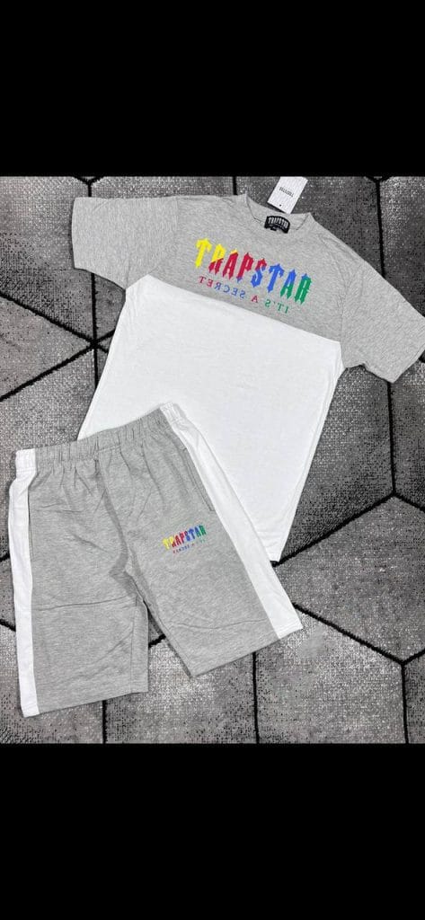 Trapstar Logo Printed T-shirts and Shorts set in Light Grey Colour