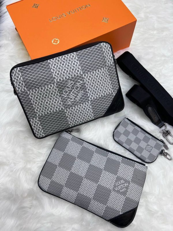 Louis Vuitton Men LV Trio Triple Crossbody Messenger Leather Pouch Bag In White Color