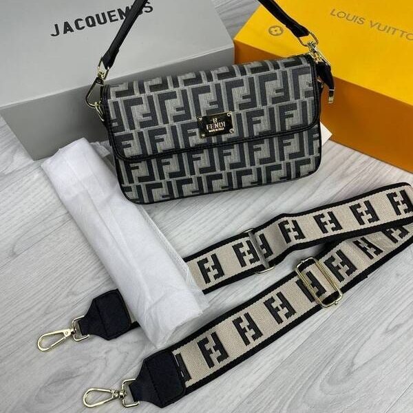 Replica Fendi FF Baguette Bag Nappa Leather Mini Handbag in Classic Black