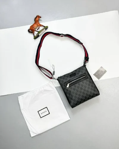 Gucci GG Messenger Bag Men