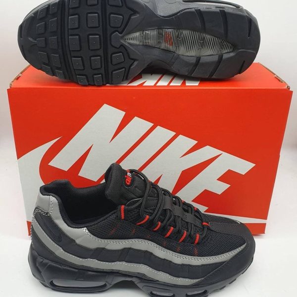 Nike Air max 95s Black Red sneakers