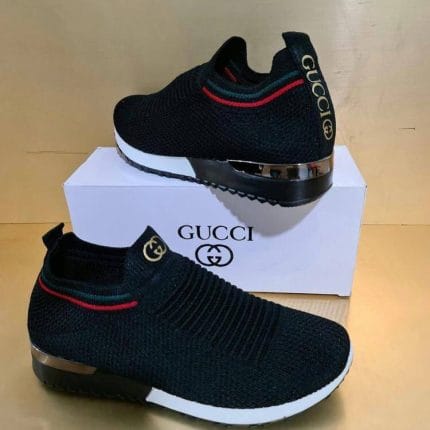 Gucci Women Designer GG Trainers in Black Colour