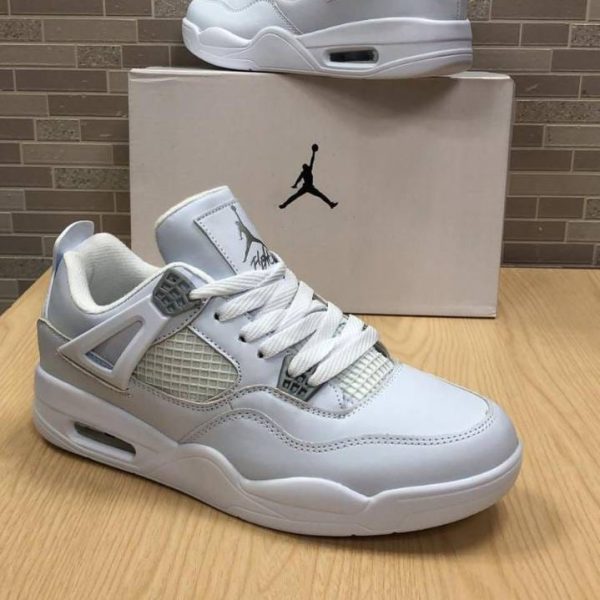 Nike Air JORDAN 4s White Trainers