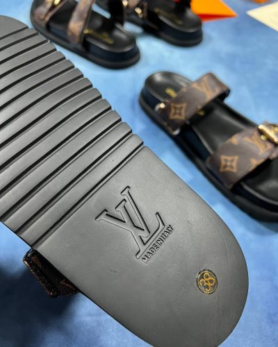 Louis Vuitton Bom Dia 1AAW8H Flat Comfortable Brown Slider Comes with Full Packaging