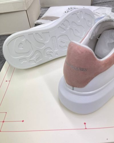 ALEXANDER MCQUEEN White & Pink leather sneakers ALEXANDER MCQUEEN White & Pink leather sneakers