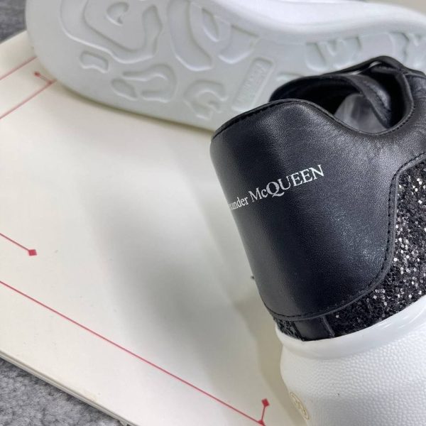 ALEXANDER MCQUEEN Leather-trimmed glitter sneakers
