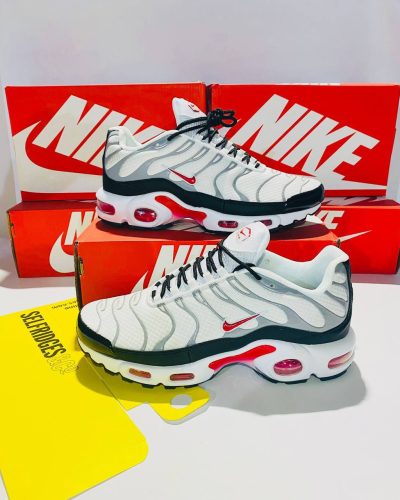 Nike Air Max Plus White Red Sneakers