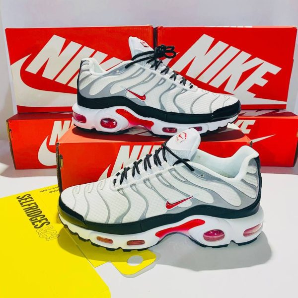 Nike Air Max Plus White Red Sneakers