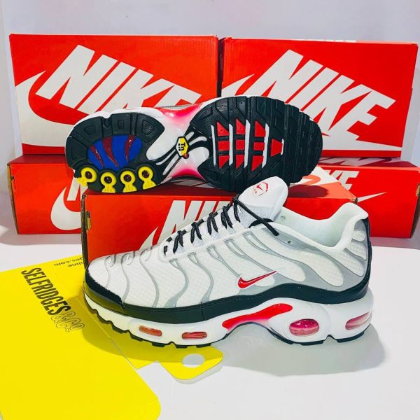 Nike Air Max Plus White Red Sneakers