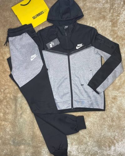 Nike Tech Fleece Tracksuit for Men Black/Grey