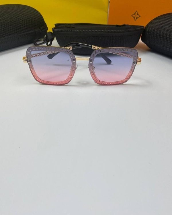 Pink Square Frame
