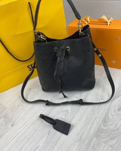 Louis Vuitton Side Bucket Women Crossbody Bag with Long Belt Cross Body Bags For Womens
