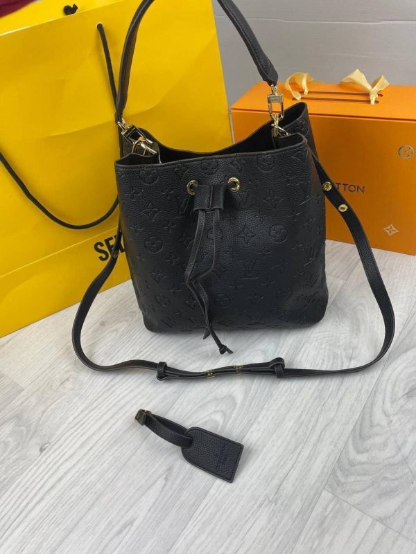 Louis Vuitton Side Bucket Women Crossbody Bag with Long Belt Cross Body Bags For Womens