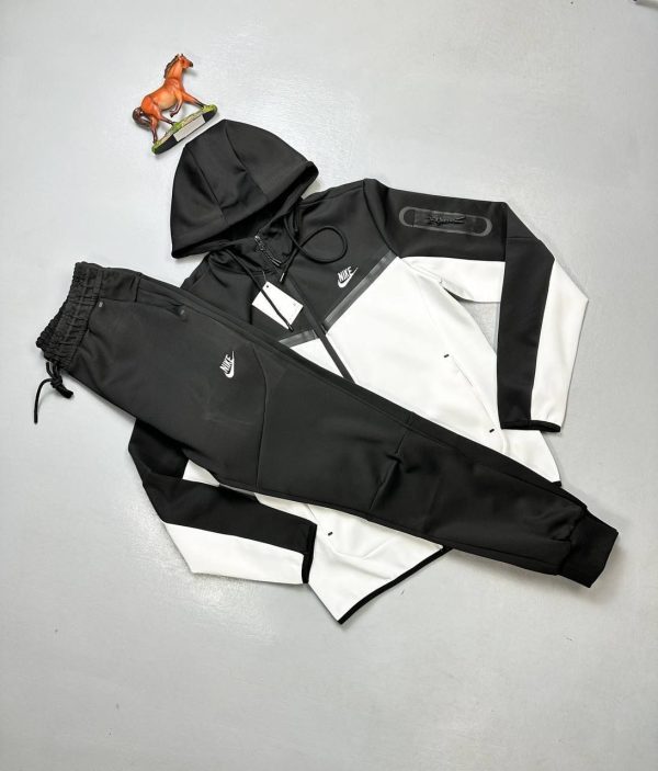 Nike Men Women Tech Fleece Tracksuits Black White Sale UK Nike Men Women Tech Fleece Tracksuits Black White Sale UK
