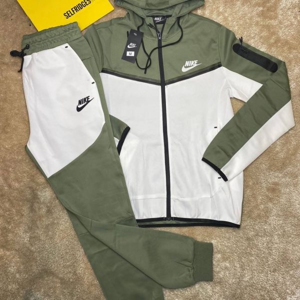 Nike Tech Fleece Tracksuit for Men Green/White