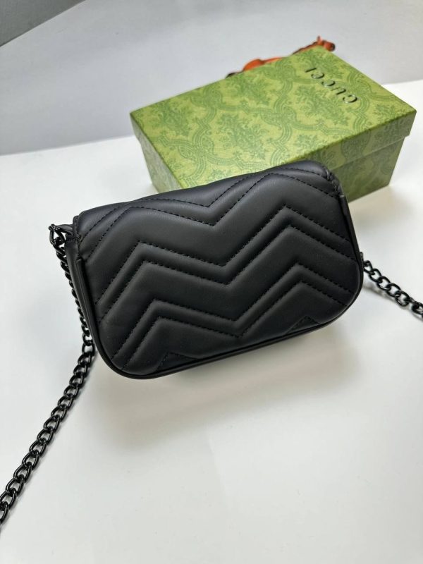 Gucci GG Marmont Super Mini Blondie Small Shoulder Leather In Black Color Gucci GG Marmont Super Mini Blondie Small Shoulder Leather In Black Color