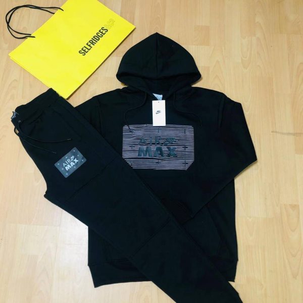Nike Tracksuit with Pullover Hoodie in black Color