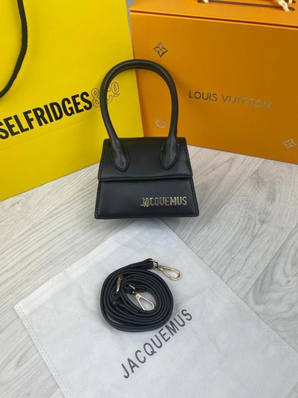 Jacquemus Le Chiquito Mini Replica Bag Luxury Crossbody Square Handbag for Women In Black Color Jacquemus Le Chiquito Mini Replica Bag Luxury Crossbody Square Handbag for Women In Black Color