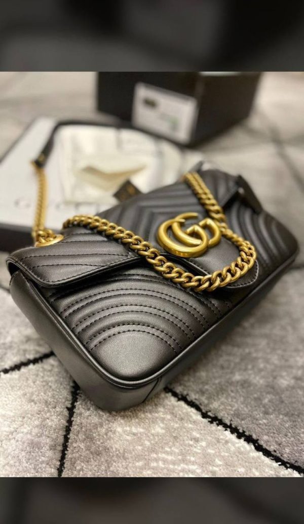 Gucci Marmont GG Logo Mini Bag Women's Leather Handbag in Black Colour Gucci Marmont GG Logo Mini Bag Women's Leather Handbag in Black Colour