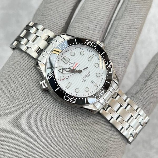 Seamaster Diver