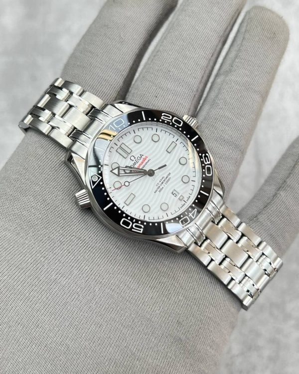 Seamaster Diver
