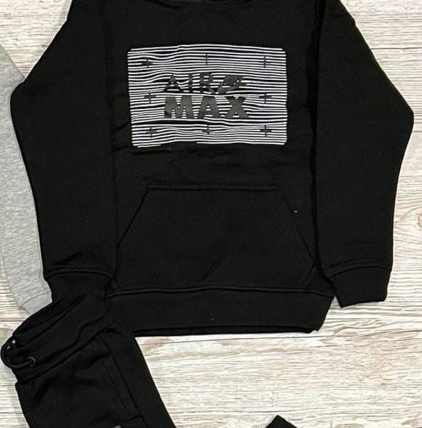 Kid’s Nike Tracksuit in black Color