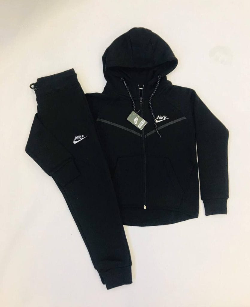 Kid’s Nike Tech Tracksuit in black Color