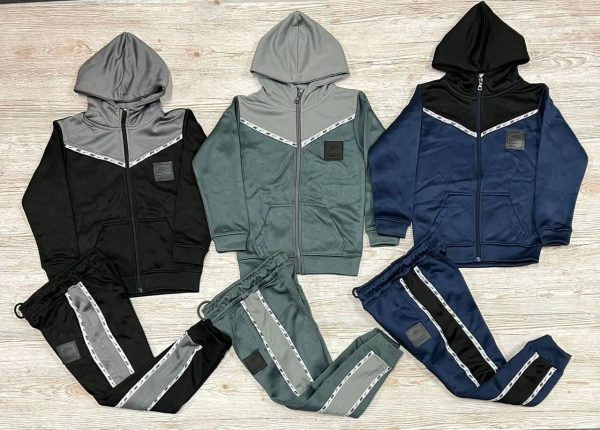 Kid’s Nike Tracksuit with Hoodie in 3 Colors