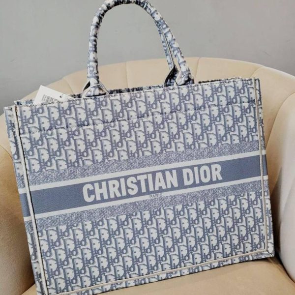 Christian Dior-Inspired Oblique Embroidered Tote Bag – Ecru Blue Replica Designer Handbag for Women A+ Quality Grey Color