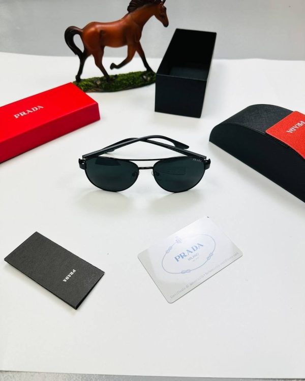 SUNGLASSES