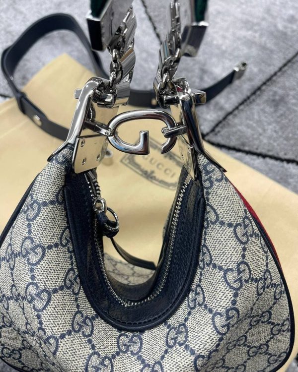 Gucci GG Attache Medium Shoulder Bag – Grey