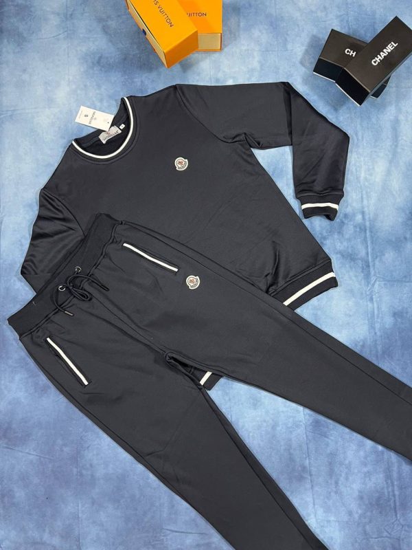 Moncler Men’s Women’s Reps Full Tracksuits Long Sleeves in navy blue color Moncler Men’s Women’s Reps Full Tracksuits Long Sleeves in navy blue color