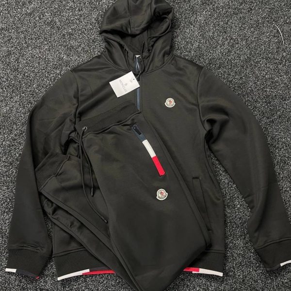 Moncler Men Women Rep Full Tracksuits Hoodie in green color
