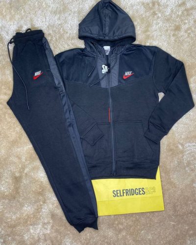 Nike Tech Fleece Tracksuit in black color