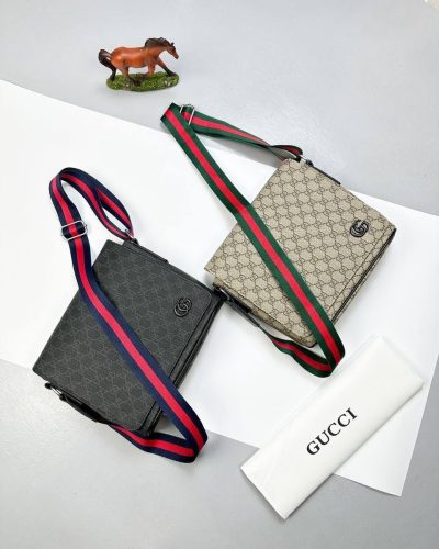 Men's Crossbody Leather