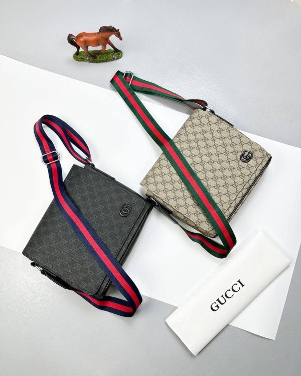 Men's Crossbody Leather