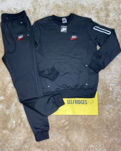Nike Men’s Fleece Tracksuit in black color