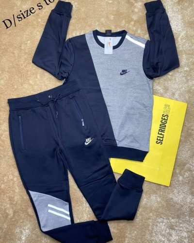 Nike Sportswear Men’s Tracksuit in navy blue Color