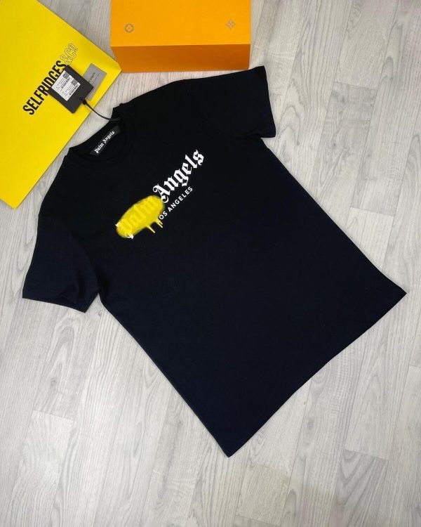 Palm Angels Sprayed Tshirt Print Crewneck T-Shirt black with yellow spray Palm Angels Sprayed Tshirt Print Crewneck T-Shirt black with yellow spray