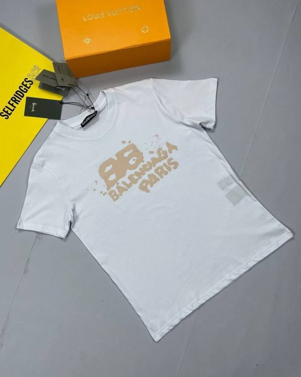 Balenciaga Paris Tshirt Men Women Replica Tshirts in white color