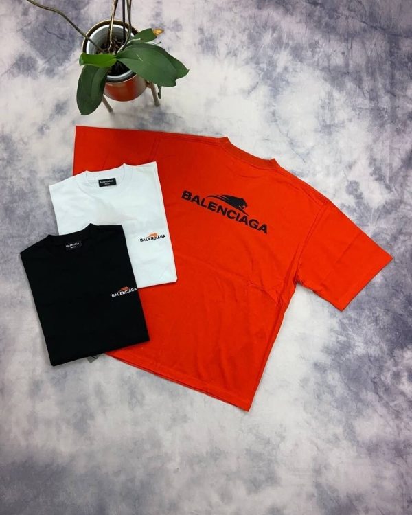 Balenciaga Year Of A Tiger Tshirts For Men And Women in red color