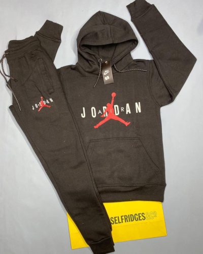 Jordan Kids Tracksuit in black Color
